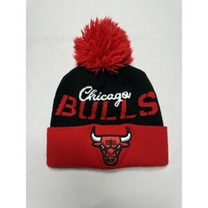Chicago Bulls NBA Adult  Fleece Lined Pom Basketball Black/Red Beanie Hat